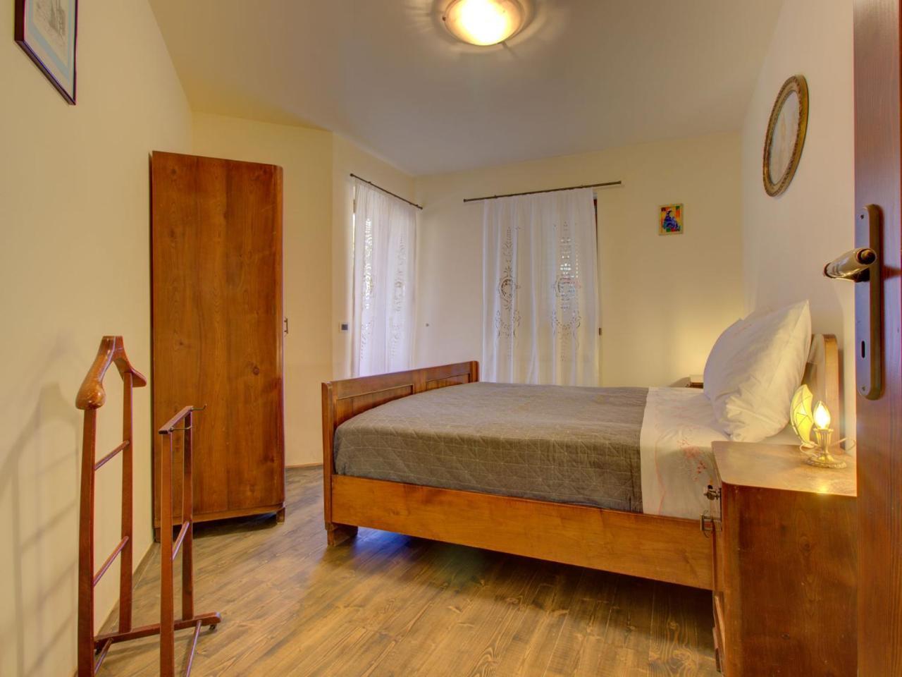 Family Apartment Rihter Črni Kal Exteriör bild
